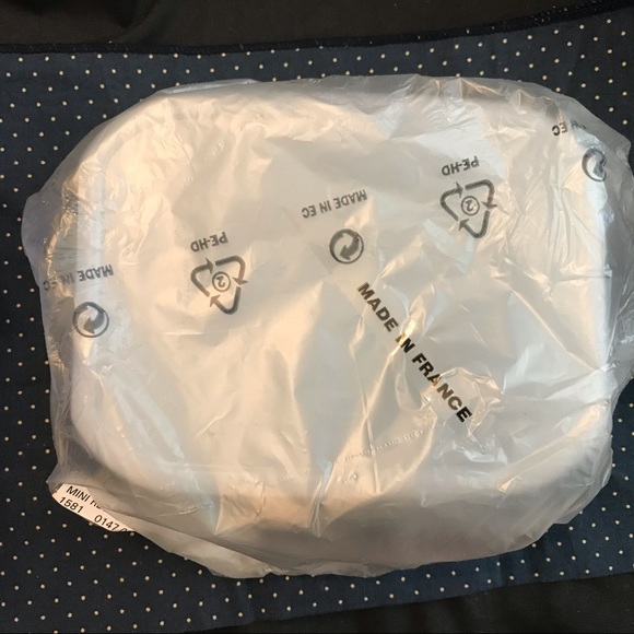 Tupperware Modular Mates 2 Rectangular Containers - Picture 7 of 7